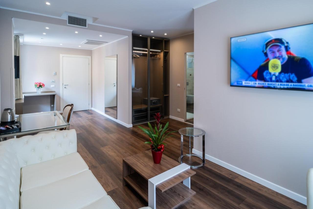 Hotel Globo Suite-Correnti Hotels San Remo Kültér fotó
