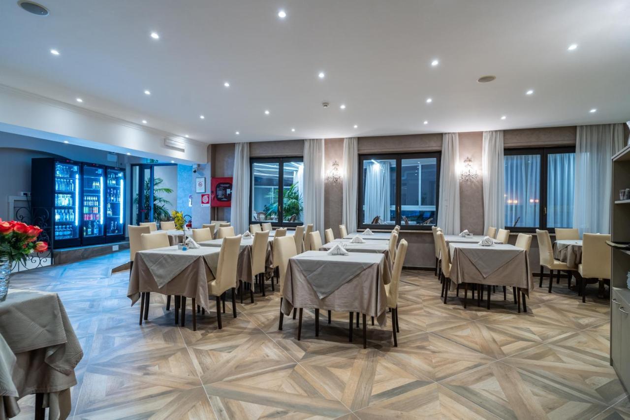 Hotel Globo Suite-Correnti Hotels San Remo Kültér fotó