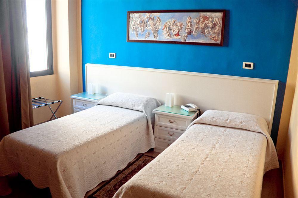 Hotel Globo Suite-Correnti Hotels San Remo Kültér fotó